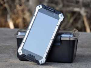 Conquest S6 - защищенный смартфон для экстремалов